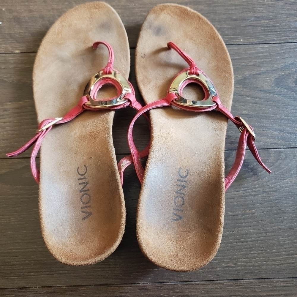 Vionic Wedge Sandals - Picture 3 of 11